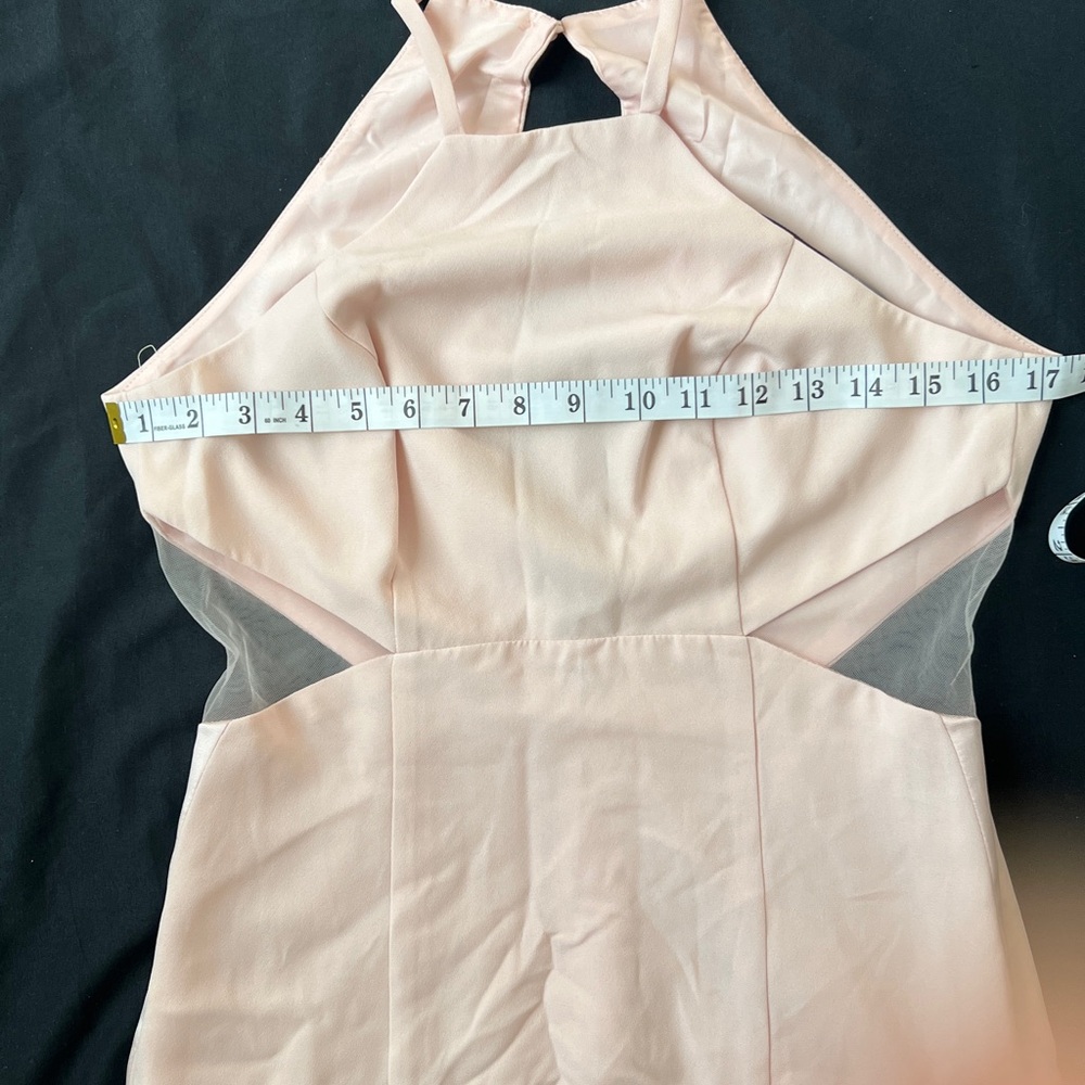 White by Vera Wang Soft Pink Fabric - Picture 3 of 6